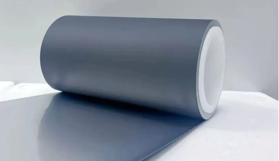 Mengapa Polietilen (PE) Jarang Digunakan untuk Penggulungan Inti Film Aluminium-Plastik?