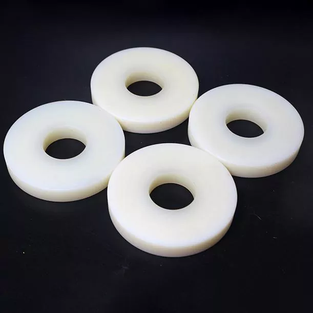 Tabung Nilon berdiameter kecil